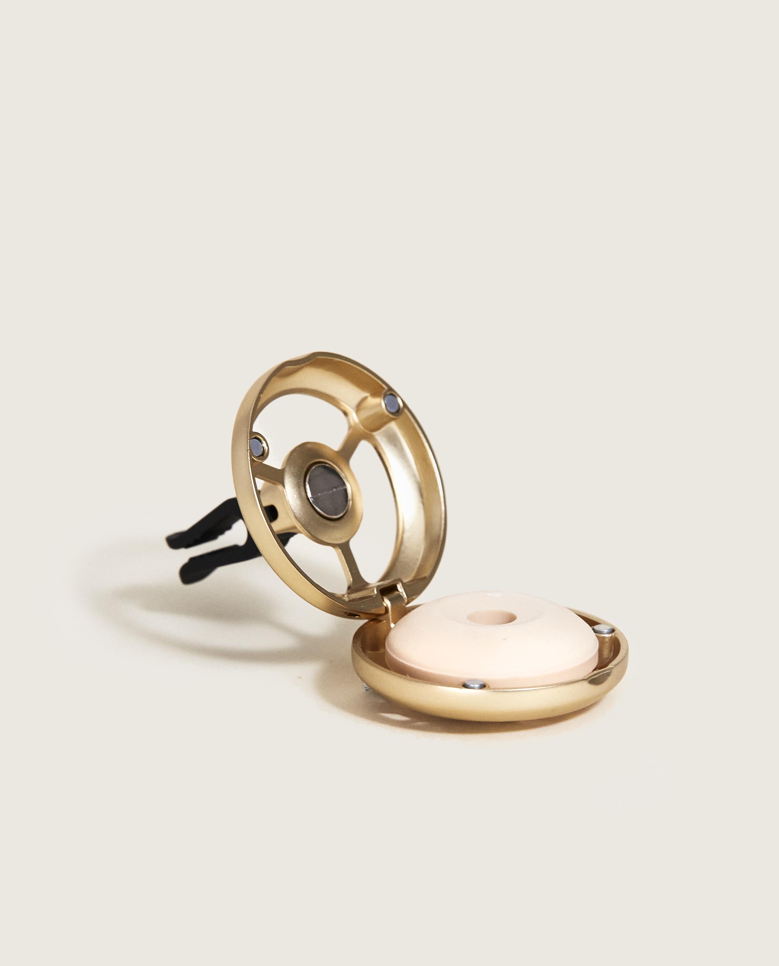 Lolita Lempicka Sweet Car Diffuser Kit